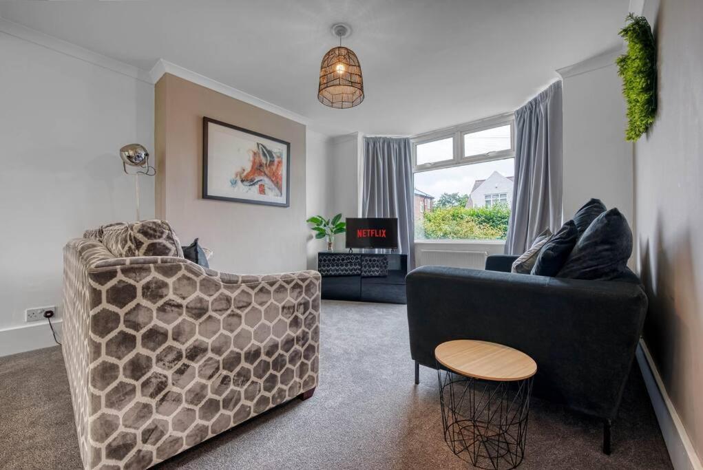Stylish Home - Fast Wi-Fi-Free Parking Nottingham Exterior photo