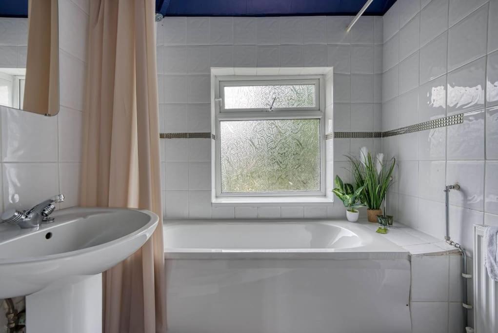 Stylish Home - Fast Wi-Fi-Free Parking Nottingham Exterior photo