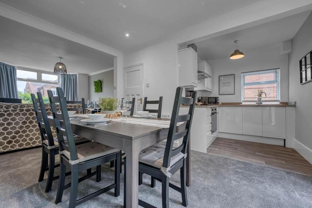Stylish Home - Fast Wi-Fi-Free Parking Nottingham Exterior photo
